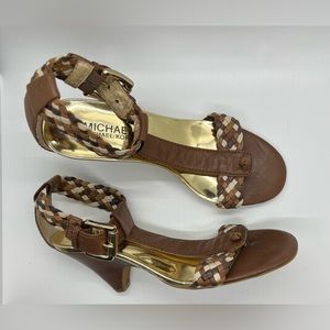 Michael Kors Leather Heel Sandals Braided Brown Tan T Strap Size 7M